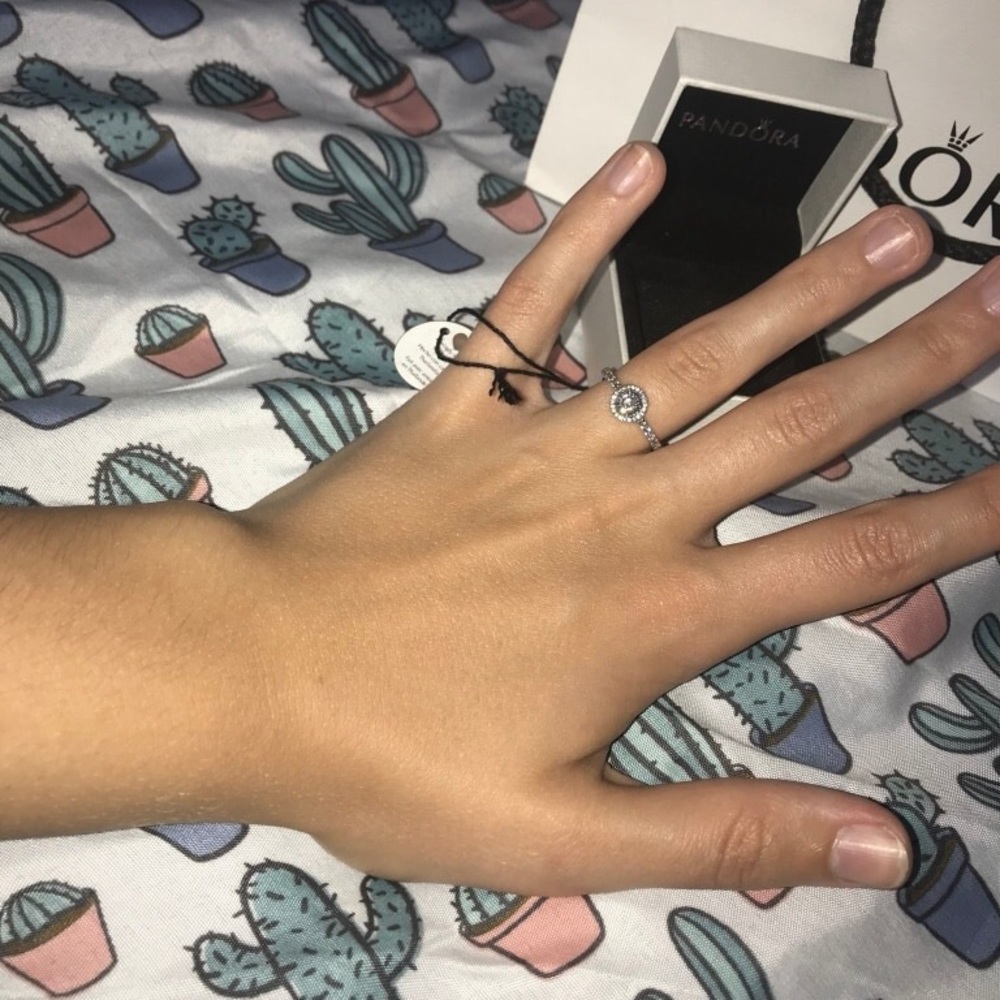 BRAND NEW PANDORA RING - Picture 5 of 5